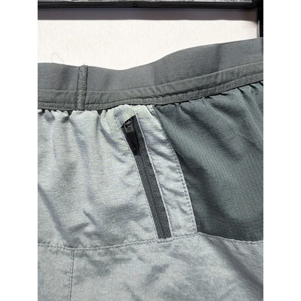Nike Flex Stride Dri-Fit Athletic Shorts Mens Small Gray Gym Training Drawstring